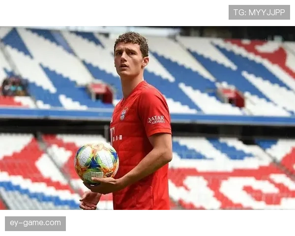 帕瓦尔表现出色助拜仁夺冠 成为球队防线重要支柱