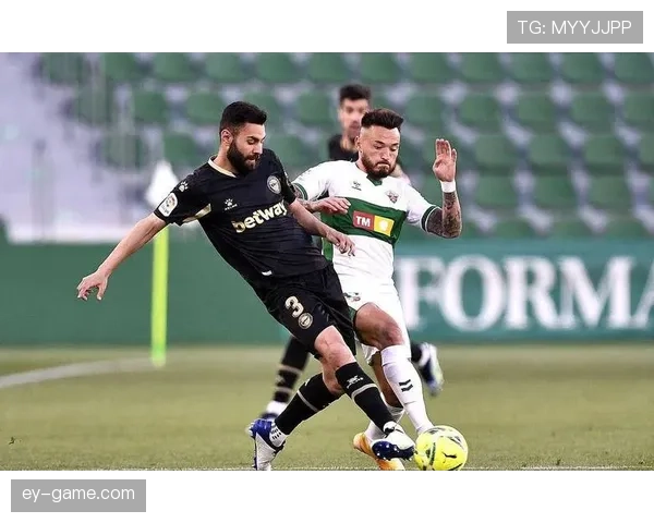 阿拉维斯教练战术新调整，力求在联赛中实现逆袭表现稳健。