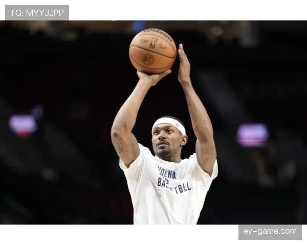 布拉德利·比尔无球跑动提升得分效率显著拉开对手防线